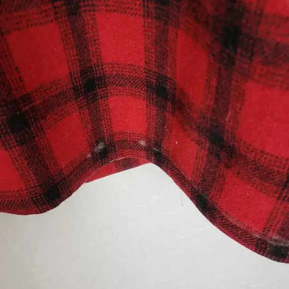 Woolrich Mens Coat Red Black Buffalo Plaid Lined Quilted Hunting Jacket Mackinaw